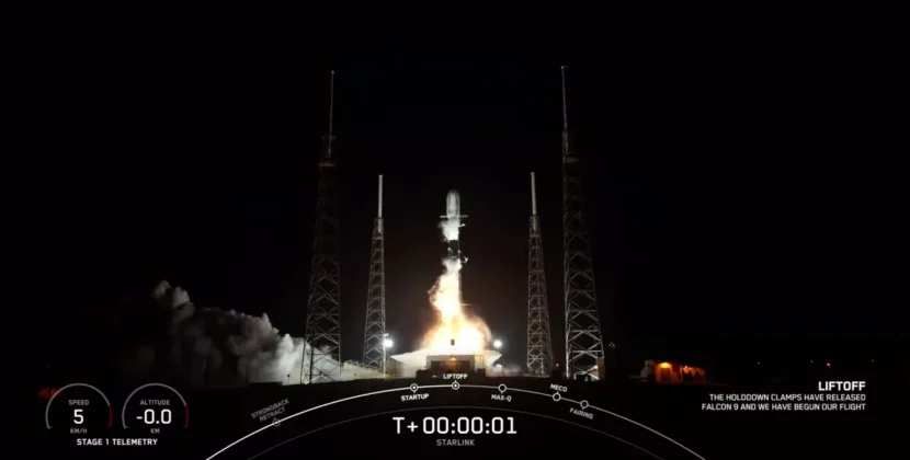 VIDEO. Record absolut pentru SpaceX. Racheta Falcon 9 a fost lansată pentru a 16-a oară