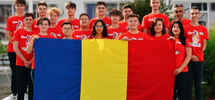 Ce poate face robotul cu care echipa de robotică a României va concura Olimpiada globală. Componența lotului