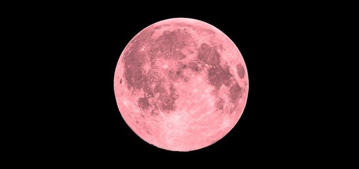 Luna Roz va fi vizibilă în această noapte