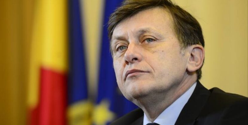 Crin Antonescu: „Dacă PNL nu mai vrea cu PSD, să schimbe conducerea. Nu pot veni Rareș, Luci Bode să spună că nu mai pot cu PSD”
