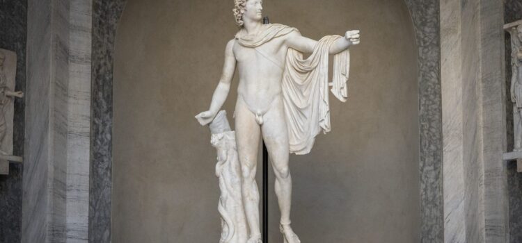 Statuia Apollo Din Belvedere, Restaurată La Vatican