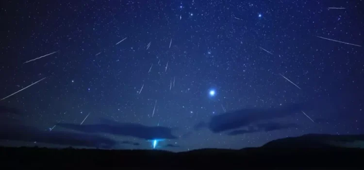 În această noapte poți observa Leonidele cu ochiul liber