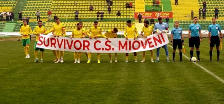 Ce șanse mai are CS Mioveni să nu intre în faliment. „Până în martie primarul nu ne mai dă niciun leu. Dacă se vor găsi în iarnă alte resurse financiare pentru fotbal ne vom reuni. Dacă nu, atunci nu vom avea bani să reluăm campionatul”. EXCLUSIV