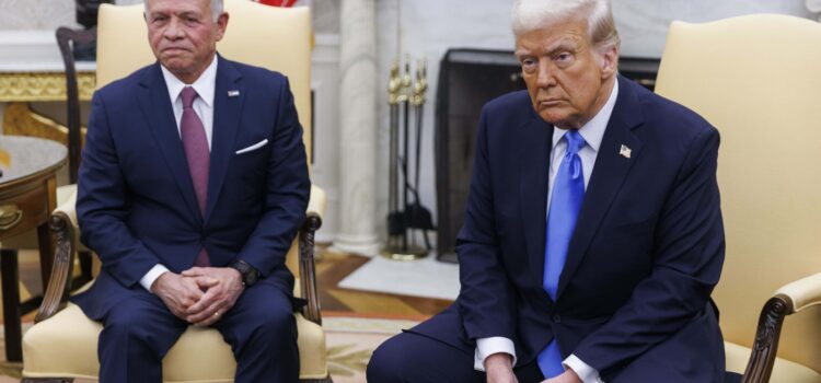 TRUMP reafirmă intenția de a expulza populația Fâșiei Gaza /Netanyahu amenință Hamas cu reluarea confruntărilor militare