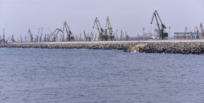 Portul Constanţa va asigura alimentarea electrică a navelor la cheu, printr-un PROIECT cu fonduri europene / Contract de aproape 90 de milioane de lei