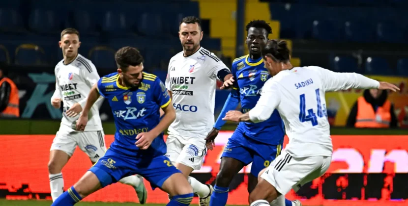 FRF a decis ca Unirea Slobozia să piardă două meciuri cu 0-3 la masa verde. Probleme cu U15 şi U16