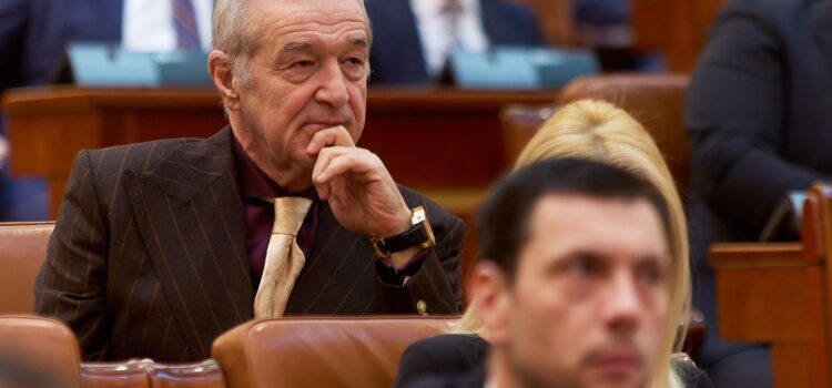 Primele două transferuri pe care le face Gigi Becali la FCSB