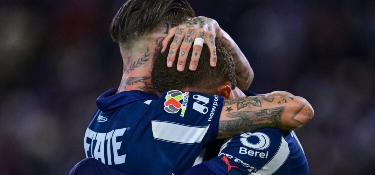 „Nu mai suportă!”. Superba soție a celebrului milionar din fotbal a refuzat să se mute cu el în Mexic
