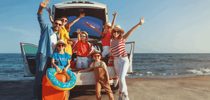 25% dintre turiști aleg să își ia copiii în vacanță