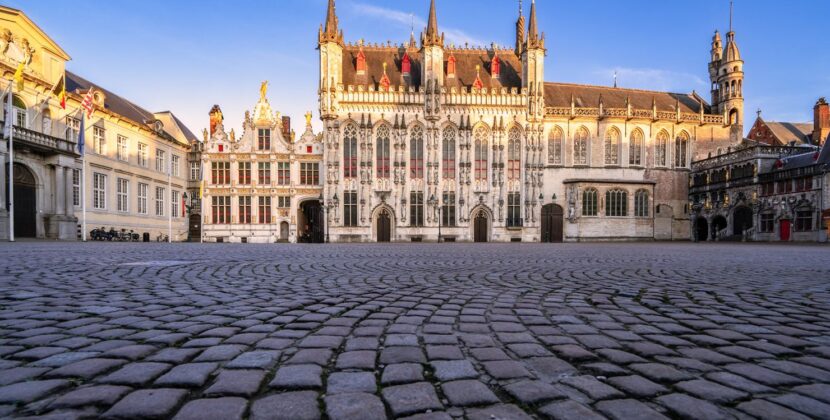 Belgienii rămân fără piatră din cauza turiștilor care fură pavajul