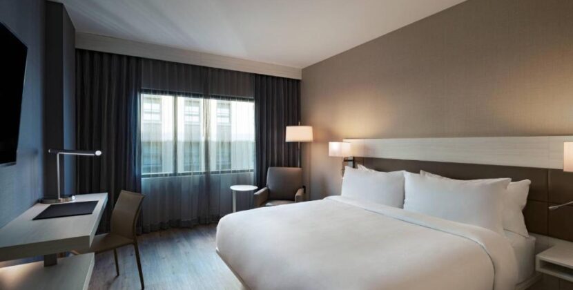La ce să fii atent când faci o rezervare la hotel?