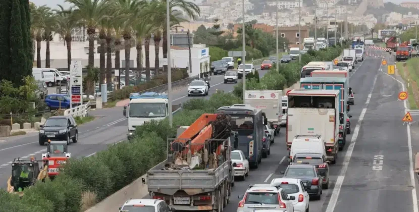 Ibiza limitează numărul turiștilor care vin cu mașini proprii