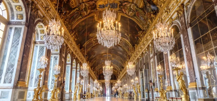 Palatul Versailles dă voce statuilor cu ajutorul OpenAI