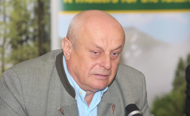Fostul director Romsilva, obligat să restituie bonusul de pensionare de aproape 300.000 de lei