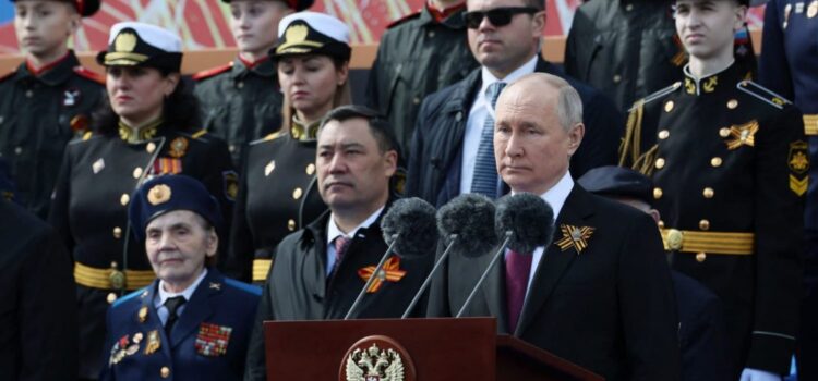 Vladimir Putin a criticat NATO în discursul de Ziua Victoriei