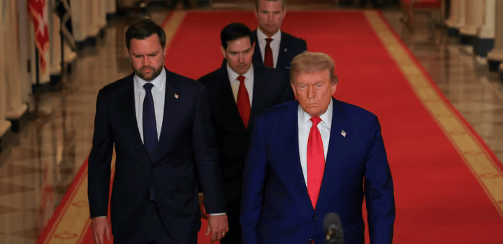 Trump sugerează că „distrugerea militară a Iranului va continua”