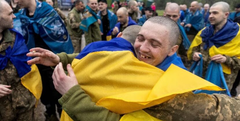 Rusia și Ucraina au făcut un schimb de câte 205 prizonieri fiecare, în baza acordului mediat de Trump