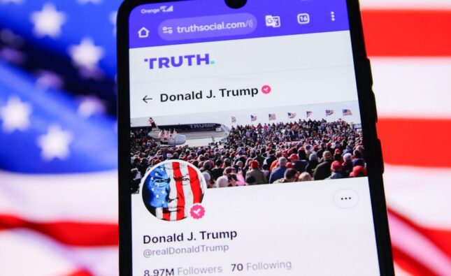 Trump și Musk, doi dintre cei mai influenți oameni din lume, au redefinit jurnalismul prin propriile rețele sociale. Ce impact au postările lor asupra milioanelor de oameni care îi urmăresc