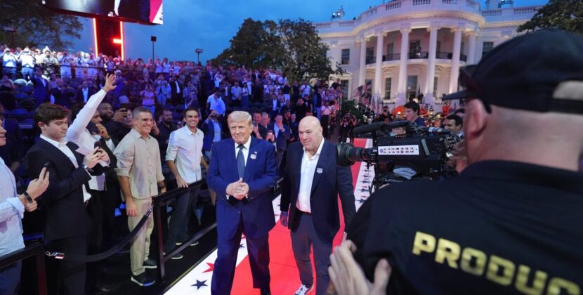 Spectacol fără precedent în istoria SUA la Casa Albă, de ziua lui Trump. Cum s-au desfășurat luptele MMA în ringul special amenajat pe peluza sudică