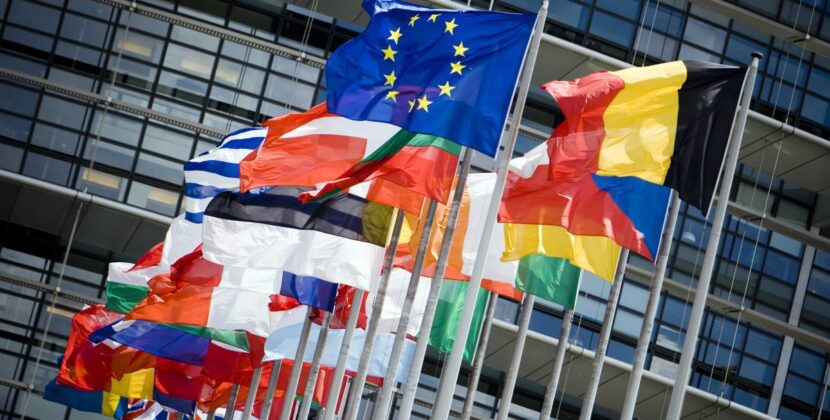Statele membre iau în considerare „dezmembrarea” serviciului diplomatic al Uniunii Europene