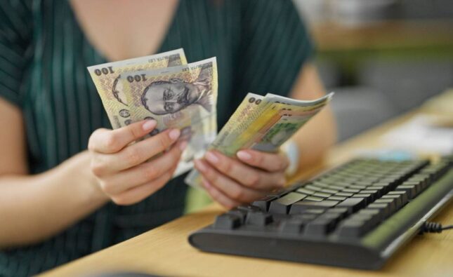 Inflaţia ucide economia: În mai, inflaţia anuală s-a apropiat de 11%. Energia electrică: plus 55%; benzina: plus 30%; motorina: plus 36%; consum, aprilie: – 5,4%