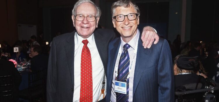 Warren Buffett oprește donațiile către Fundația lui Bill Gates, după aproape 20 ani, în urma acuzațiilor legate de pedofilul Jeffrey Epstein