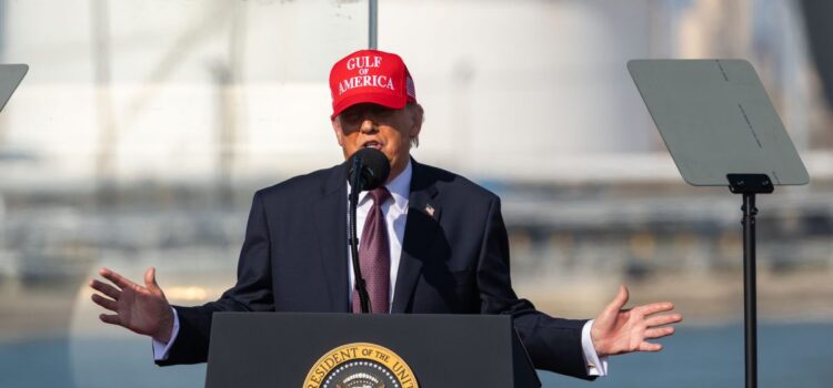 Trump amenință Iranul cu represalii după moartea a trei militari americani. Teheranul avertizează SUA cu „repercusiuni” dacă atacă insula Kharg