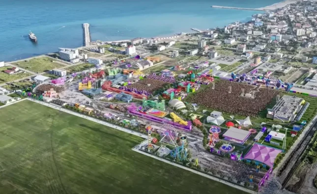 Peste 600.000 de oameni au participat la „BEACH, PLEASE!”. Când are loc marea deschidere NIBIRU, noua destinație de entertainment pe litoralul românesc