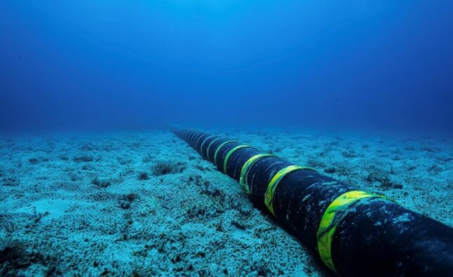 Cablurile submarine sunt noua țintă în războaiele hibride ale Rusiei și Chinei. Google lansează sistemul de cabluri submarine Nuvem, un nou coridor digital între America de Nord și Europa
