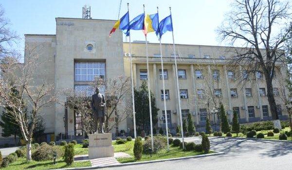 Rusia declară „persona non grata” un angajat al Ambasadei României la Moscova. MAE spune că măsura vine ca răspuns la expulzarea unui diplomat rus