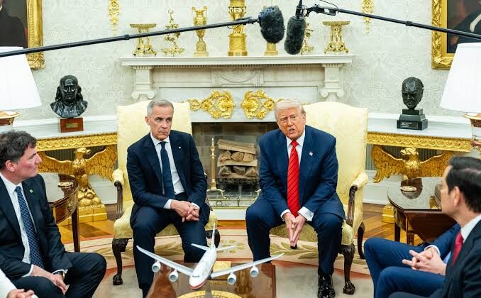 Trump amână cu trei zile tarifele de 50% pentru importuri canadiene de 20 de miliarde de dolari, după ce SUA și Canada au ajuns la un acord