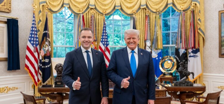 „Trebuie să instituim o prezență militară americană permanentă în Polonia”