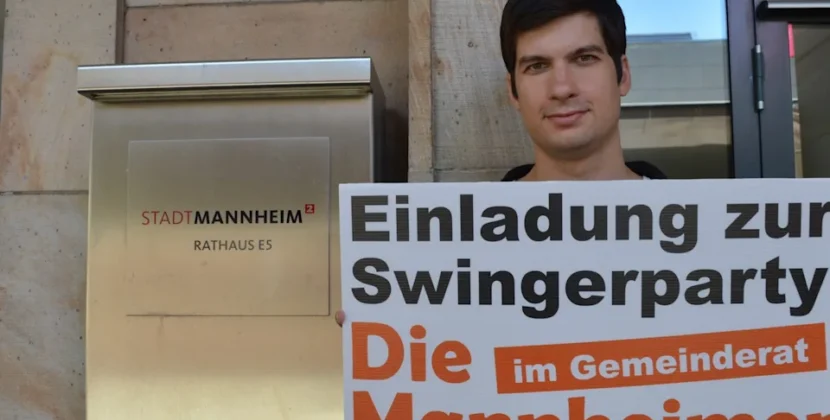 Orgie la Primăria din Mannheim. 9 persoane au participat la inițiativa lui Julien Ferrat, menită să-i aducă pe cetățeni mai aproape de politicieni