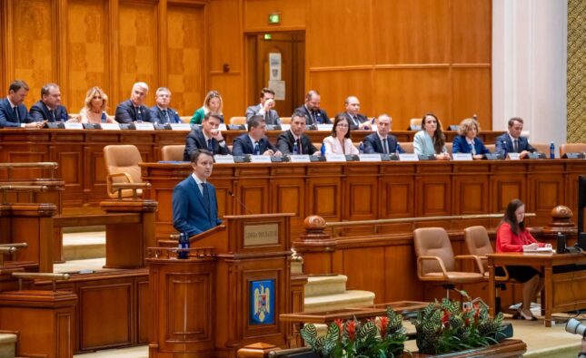Păcănele cu România