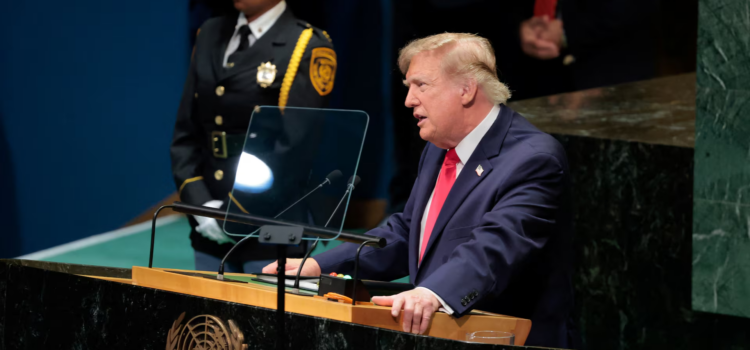 Trump schimbă „AI” în „SI”