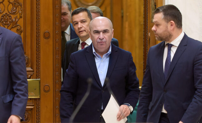 Bolojan și Grindeanu se atacă reciproc pe Facebook